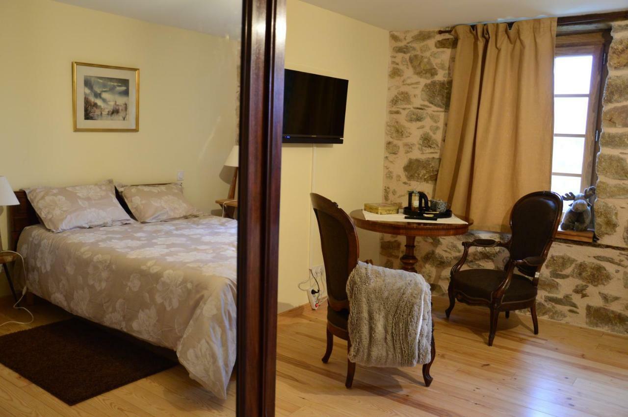 Chambres Et Table D'Hotes Du Pere Boussenac Екстер'єр фото